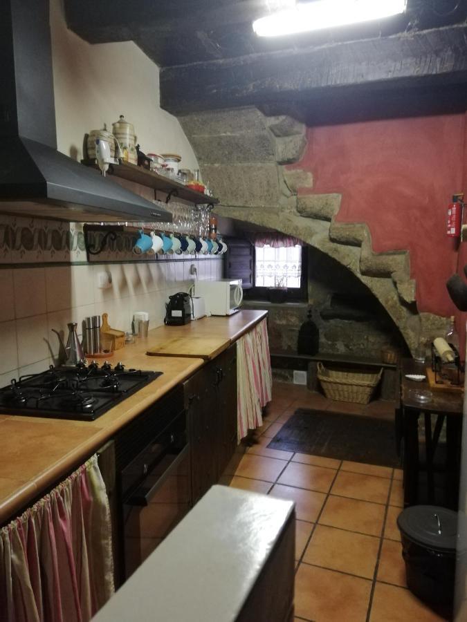 La Vieja Escuela Villa Fuentes de Rubielos Bagian luar foto