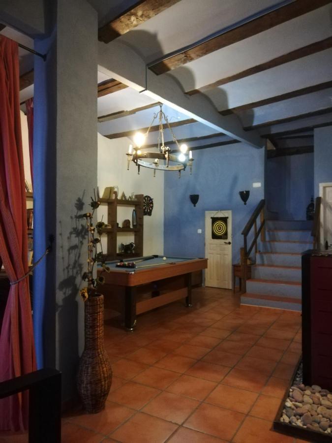 La Vieja Escuela Villa Fuentes de Rubielos Bagian luar foto