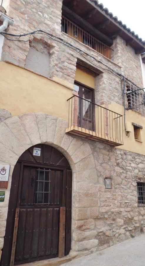 La Vieja Escuela Villa Fuentes de Rubielos Bagian luar foto