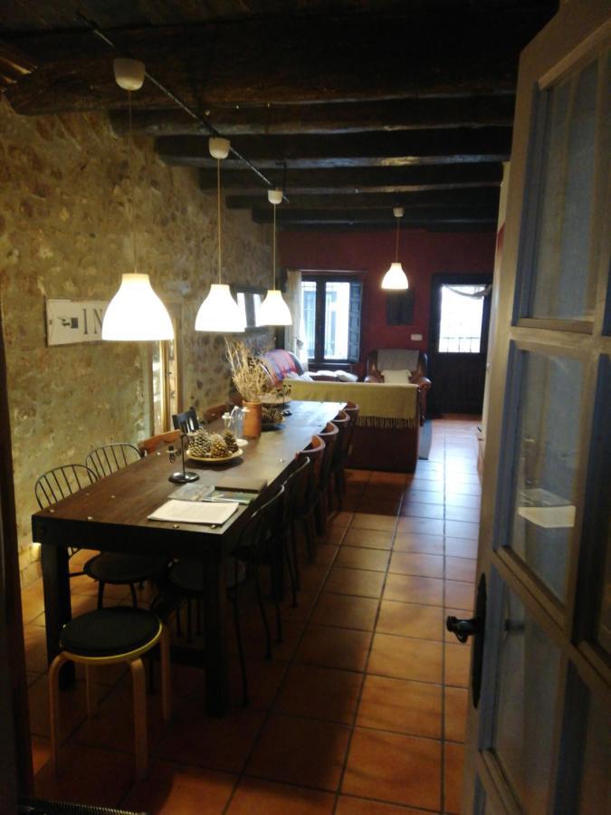 La Vieja Escuela Villa Fuentes de Rubielos Bagian luar foto