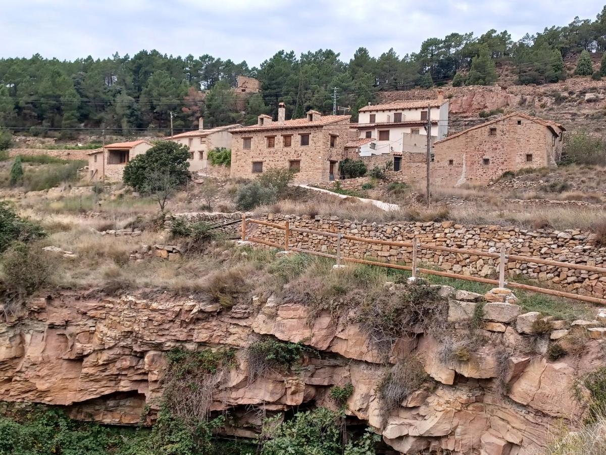 La Vieja Escuela Villa Fuentes de Rubielos Bagian luar foto