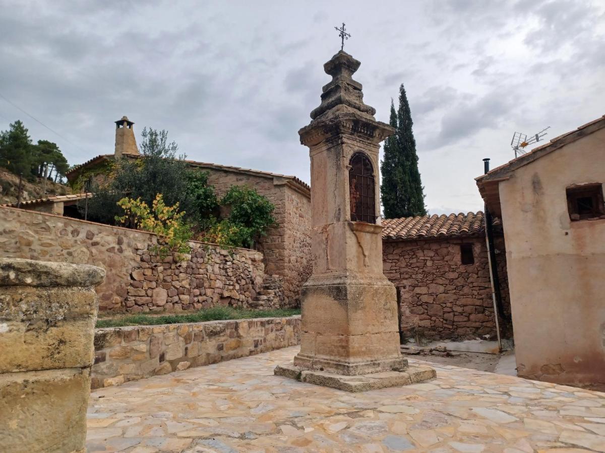 La Vieja Escuela Villa Fuentes de Rubielos Bagian luar foto