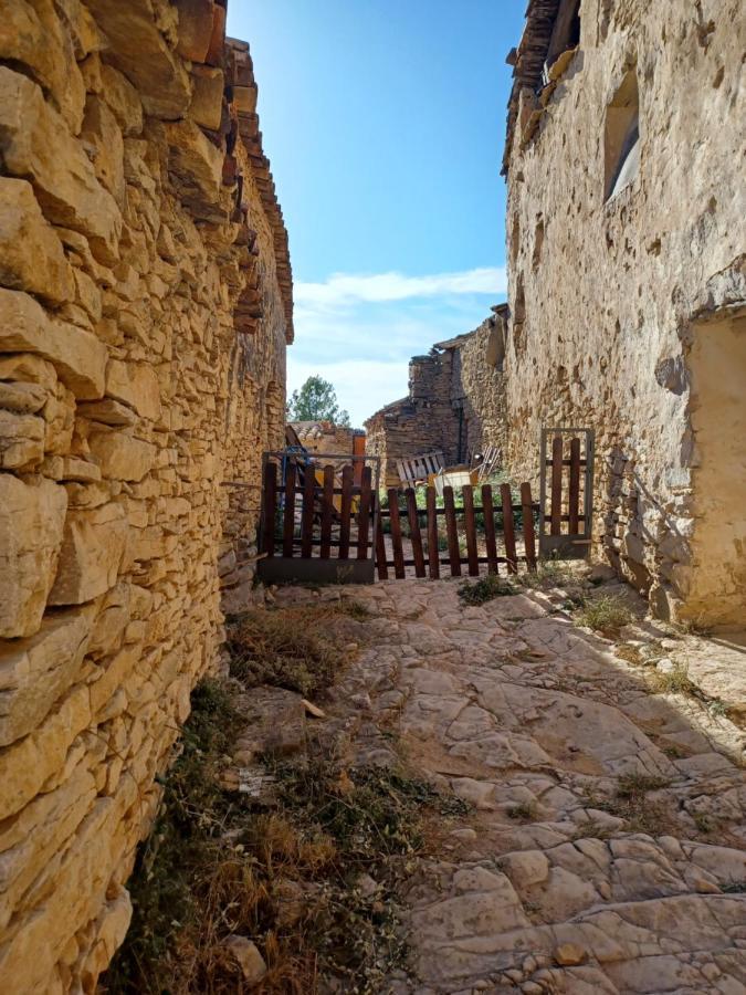 La Vieja Escuela Villa Fuentes de Rubielos Bagian luar foto
