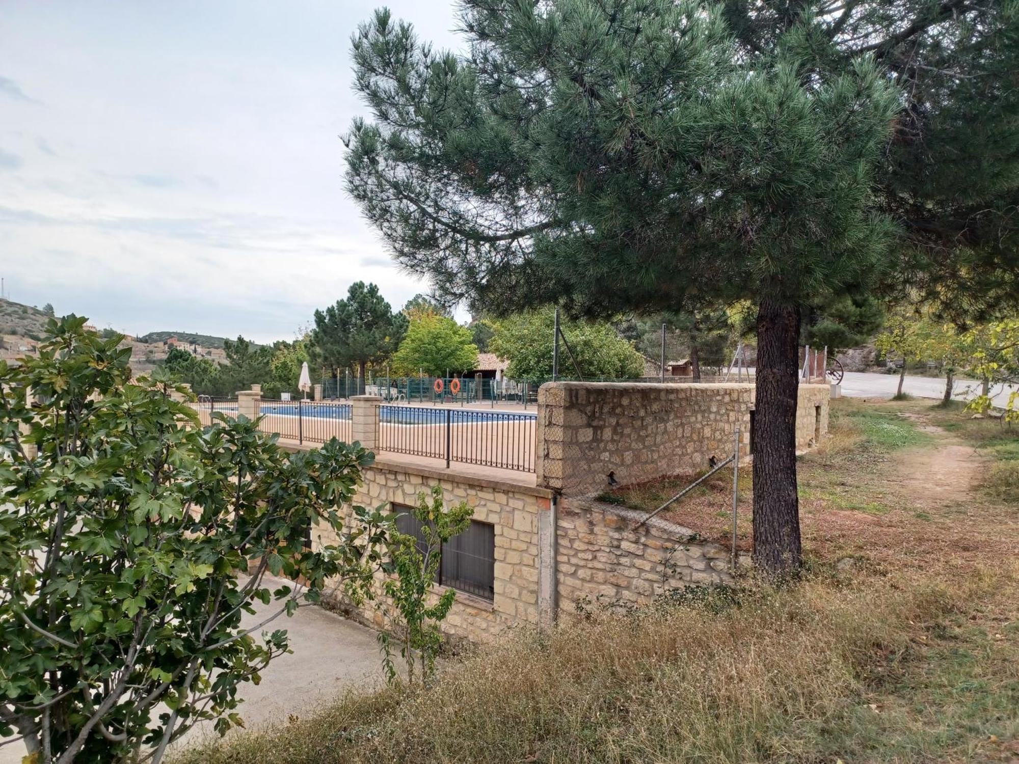 La Vieja Escuela Villa Fuentes de Rubielos Bagian luar foto