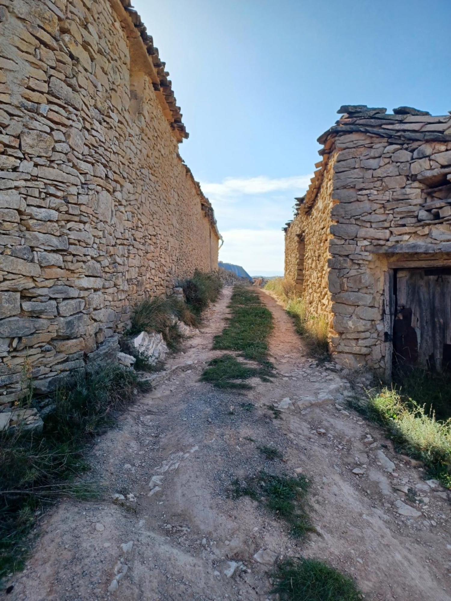 La Vieja Escuela Villa Fuentes de Rubielos Bagian luar foto